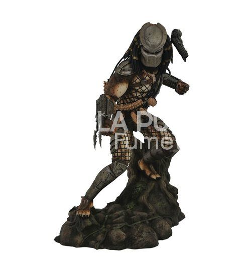 PREDATOR - GALLERY DIORAMA PVC  27 CM