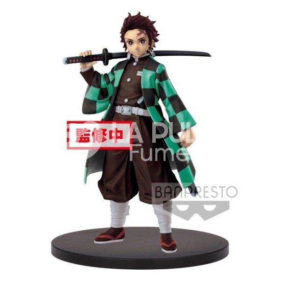 DEMON SLAYER: KIMETSU NO YAIBA TANJIROU KAMODO  15 CM