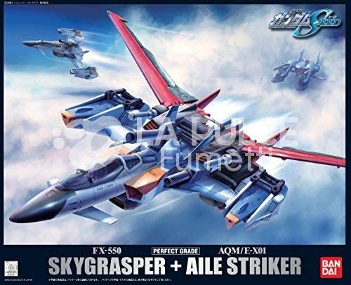 GUNDAM SEED : SKYGRASPER + AILE STRIKER MODEL KIT 1/60  PERFECT GRADE