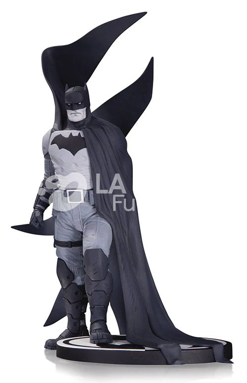 BATMAN BLACK AND WHITE STATUE  BY RAFAEL ALBUQUERQUE 5156 DI 5200 1A EDIZIONE NO SCATOLA